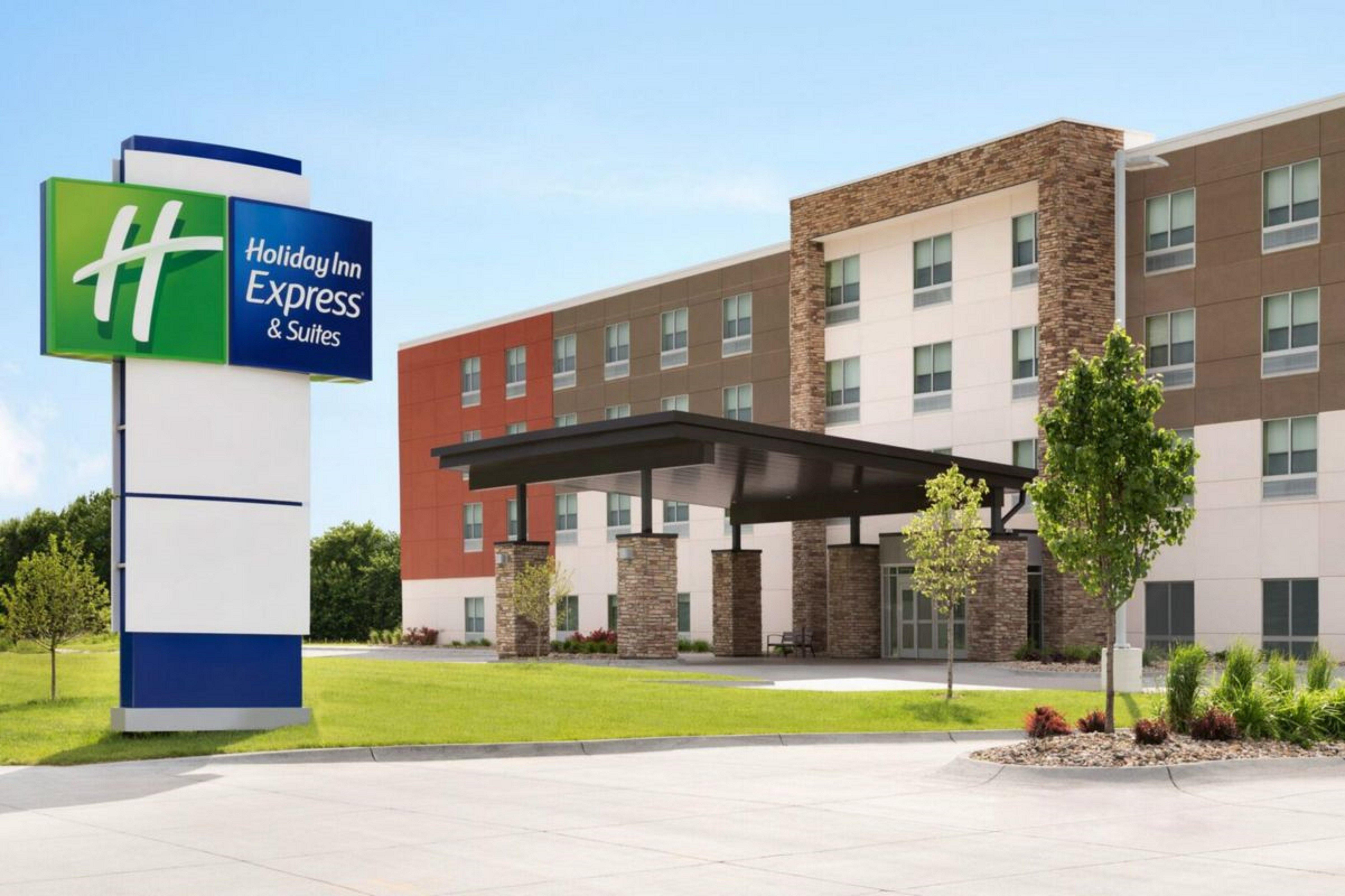 Holiday Inn Express & Suites - Latta, An Ihg Hotel Экстерьер фото